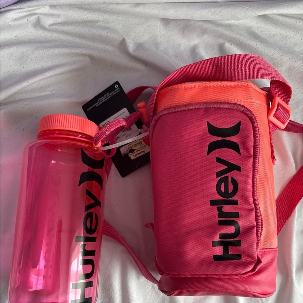 Hurley Pink Water Bottle and Bag Set